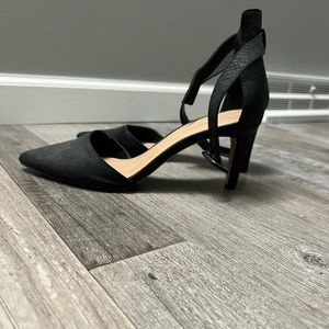 Kelly & Kate ankle strap black heel shoes